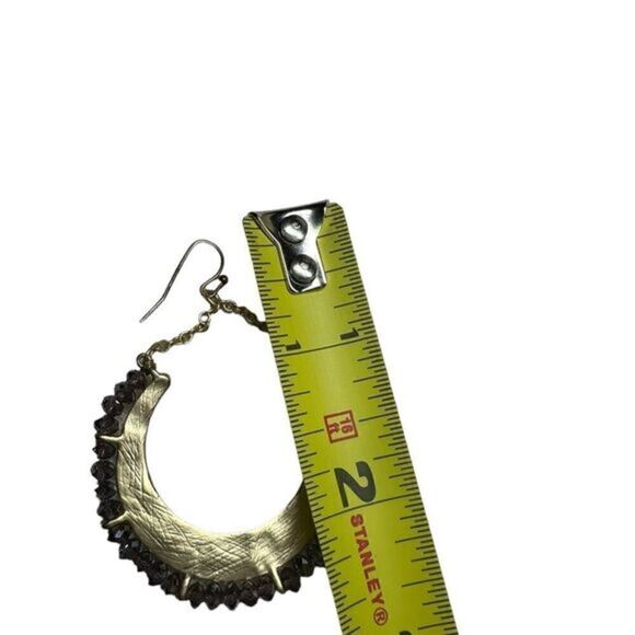 Beautiful BOHO gold tone and healing amethyst hoop earrings barely worn EUC - Picture 6 of 8